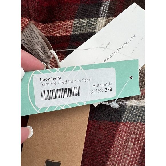 Stitch Fix LOOK Fall  Infinity Scarf Maroon Plaid Weave NEW With Tags Soft - Picture 5 of 7